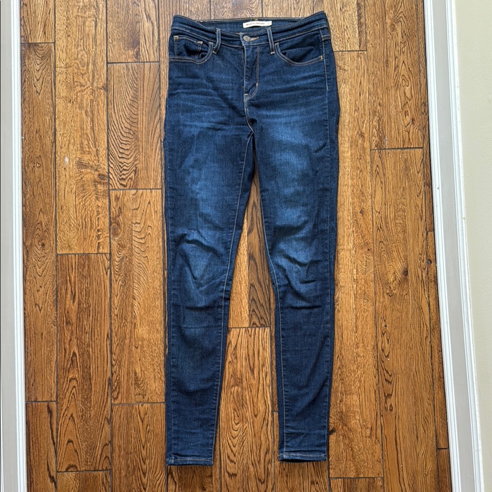 Women's Blue Jeans
